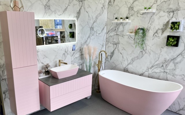 Adamsez Modena Bath, Vanity Hall designer range furniture, Axor Stark Taps, Multipanel Calacatta Marble.